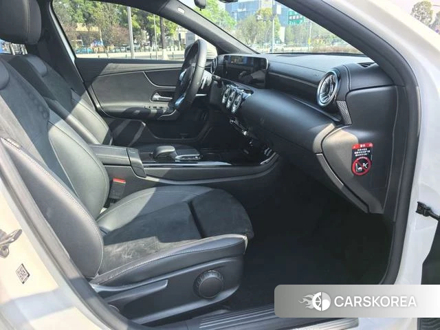 Mercedes-Benz Class A id 3876328 из Китая 16