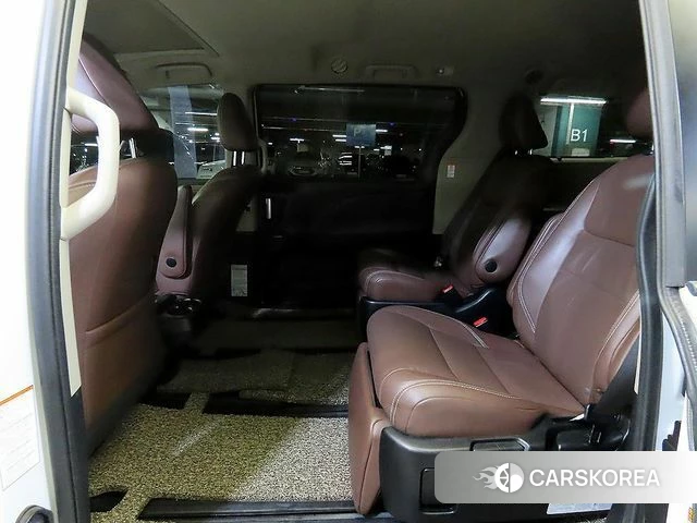 Toyota Sienna id 4264321 из Кореи 17