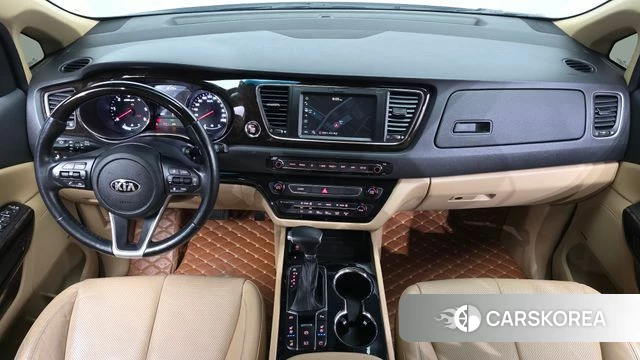 Kia The New Carnival id 4508563 из Кореи 28