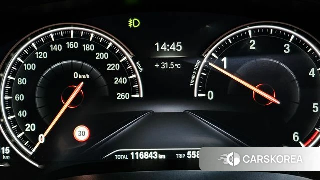 BMW 5 Series (G30) id 4615420 из Кореи 27