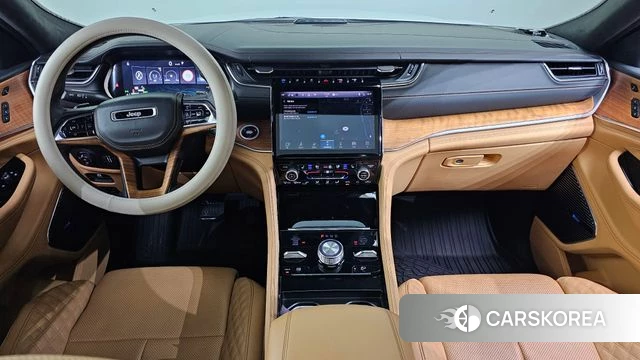 Jeep Grand Cherokee (WL) id 3915097 из Кореи 17