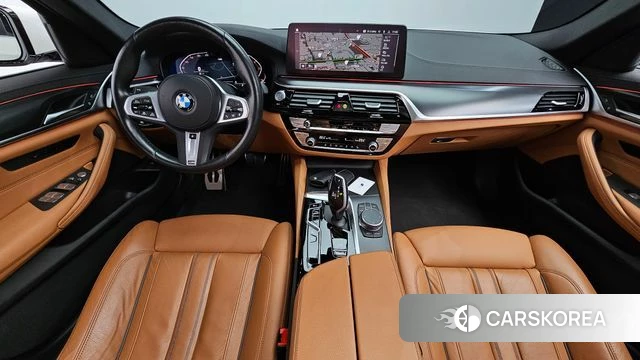 BMW 5 Series (G30) id 3838632 из Кореи 17