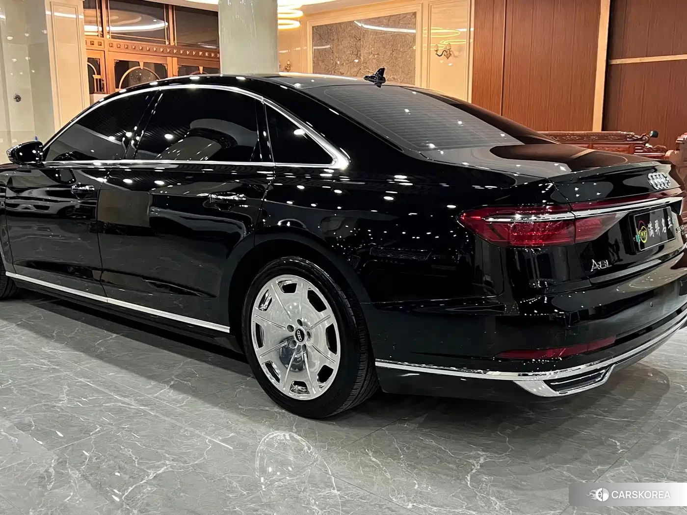 Audi A8 id 4679914 из Китая 20