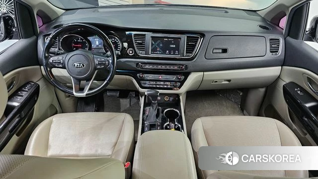 Kia The New Carnival id 4417302 из Кореи 17