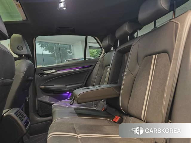 Volkswagen Golf id 4353789 из Китая 32