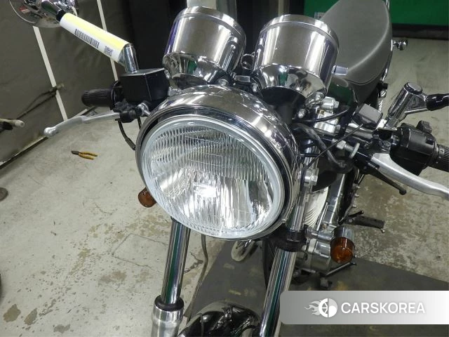 Yamaha SR 400 id 3945353 из Японии 29