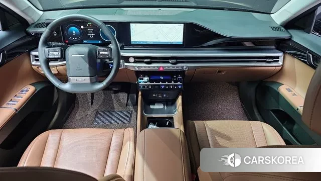 Hyundai Grandeur (GN7) id 3502890 из Кореи 17