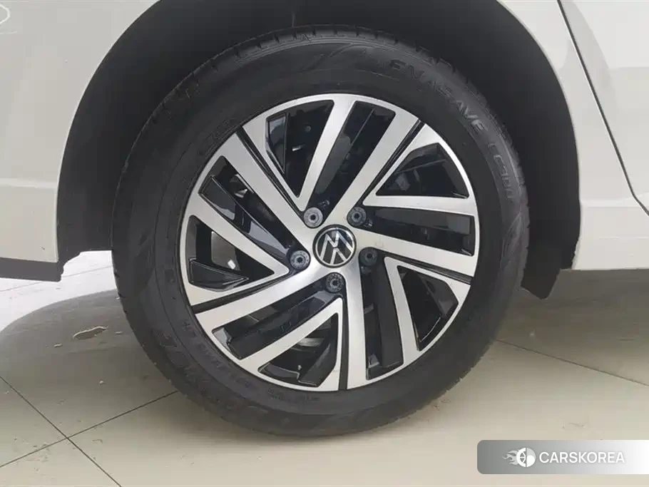 Volkswagen Lavida id 4546227 из Китая 13
