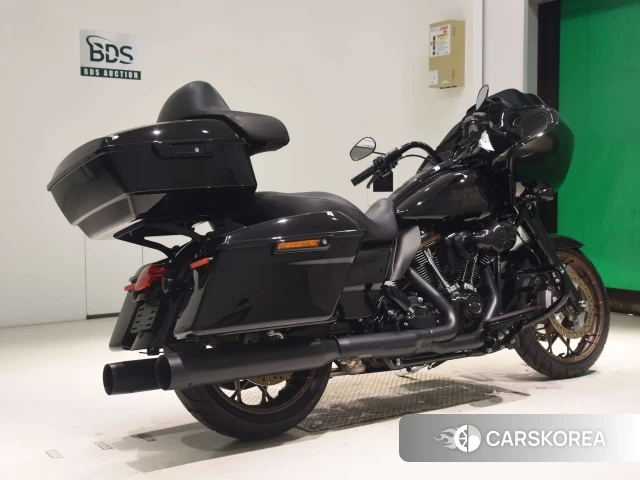 Harley-Davidson Road Glide ST FLTRXST1920 id 4313191 из Японии 8