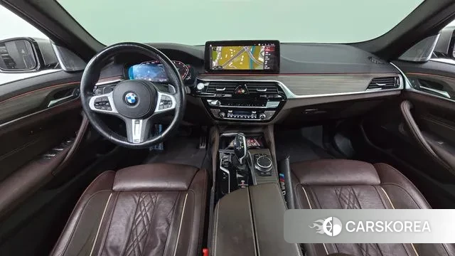 BMW 5 Series (G30) id 3355911 из Кореи 17