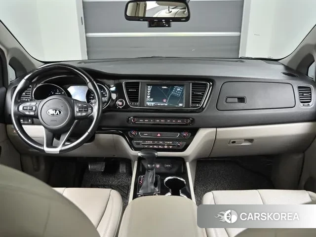 Kia The New Carnival id 3325163 из Кореи 17