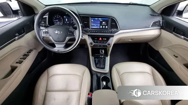 Hyundai Avante AD id 2986770 из Кореи 17