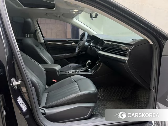 Volkswagen Passat id 4336122 из Китая 10
