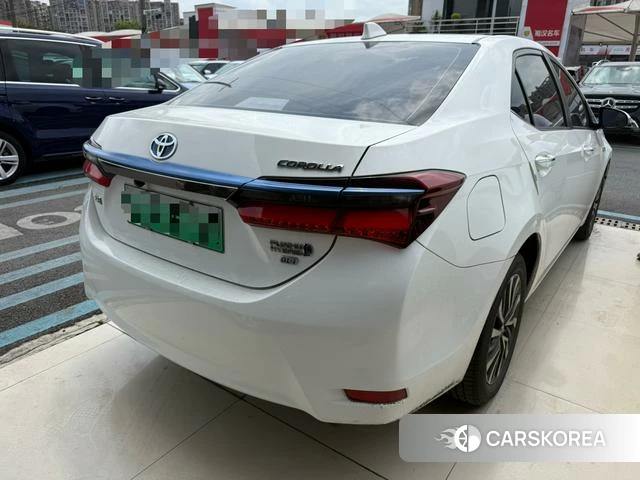 Toyota Corolla dual engine E+ id 4261025 из Китая 7