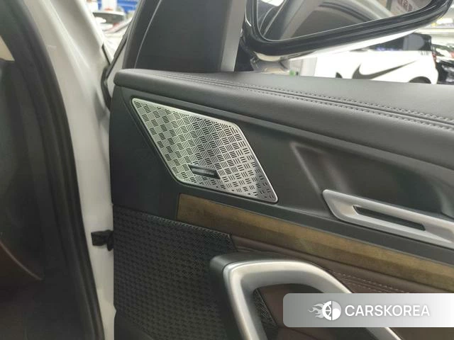Audi A4L id 4348539 из Китая 7