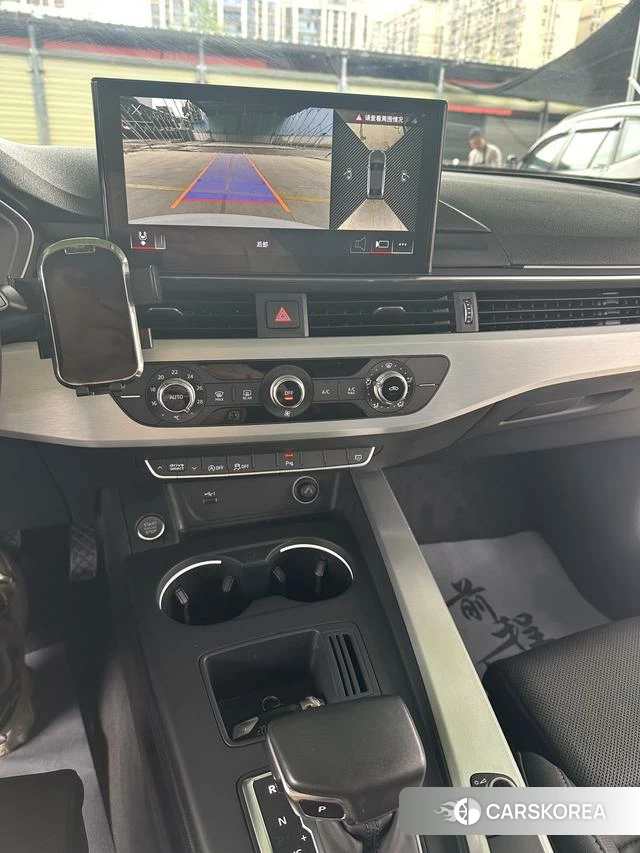 Audi A4L id 4314462 из Китая 11