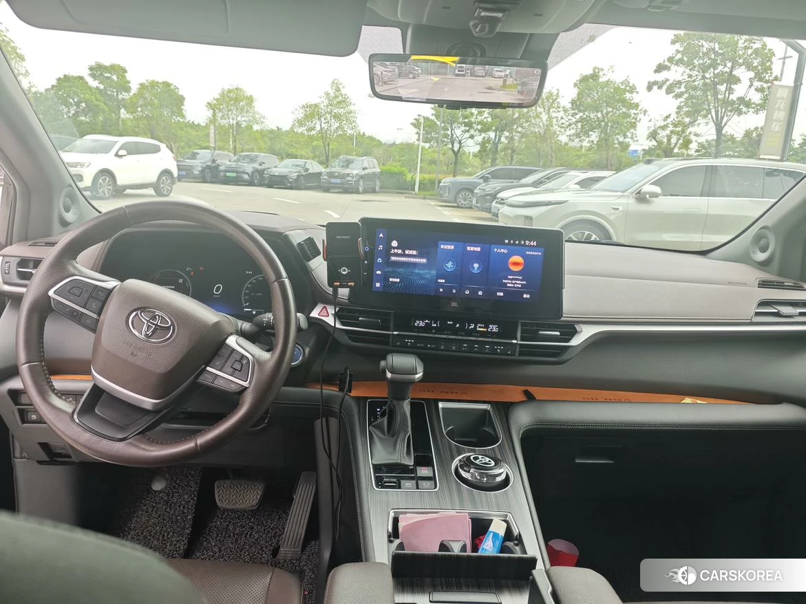 Toyota Saina id 4455222 из Китая 7