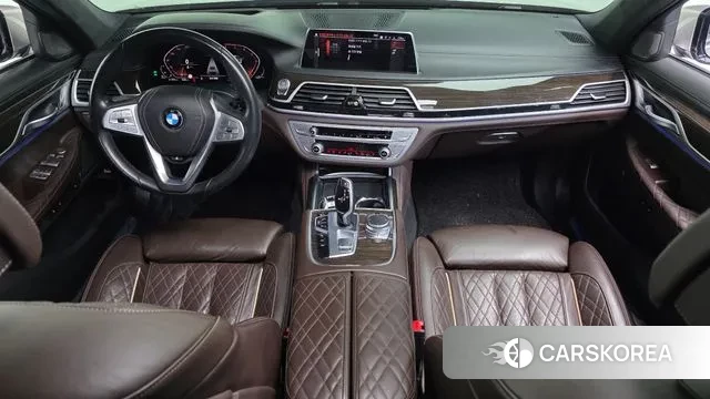 BMW 7 Series (G11) id 3686826 из Кореи 17