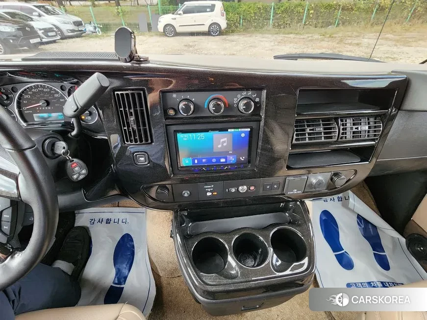 GMC Savana id 2000836 из Кореи 17