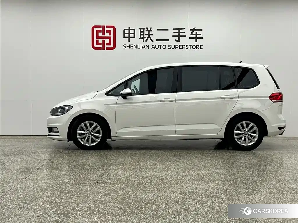 Volkswagen Touran id 4545735 из Китая 9