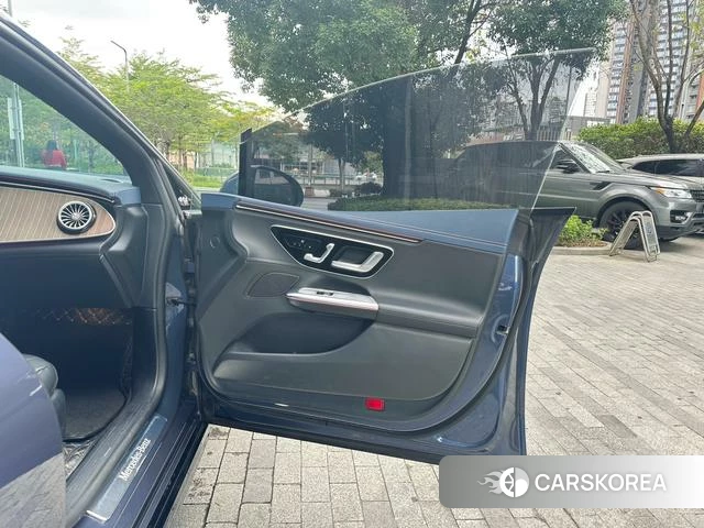 Mercedes-Benz EQE id 4273982 из Китая 16