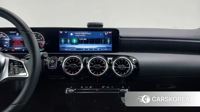 Mercedes-Benz A-Class W177 id 3415243 из Кореи 14