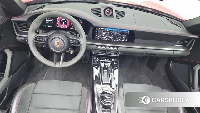 Porsche 911(992) id 4533138 из Кореи 17