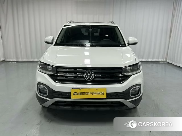 Volkswagen Exploring the shadow id 4242472 из Китая 17