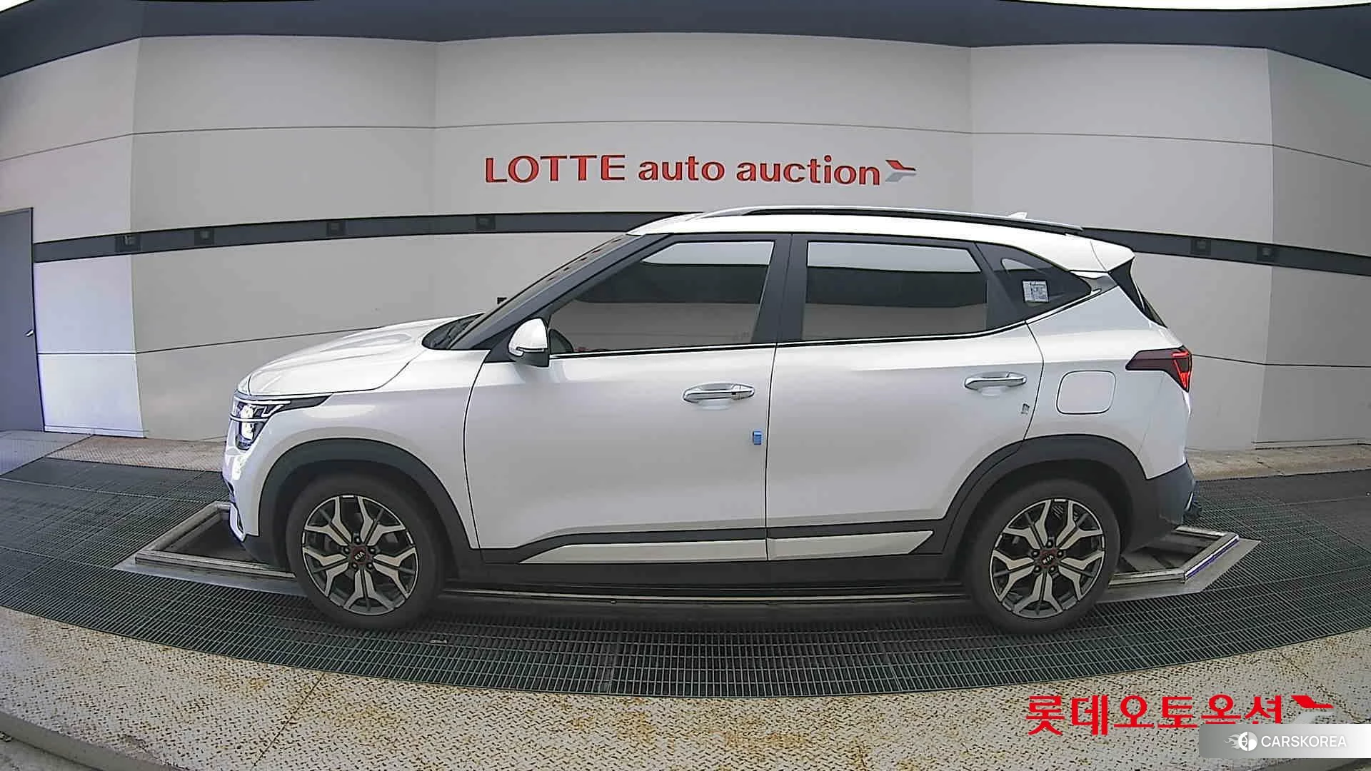 Kia Seltos id 4498420 из Кореи 34