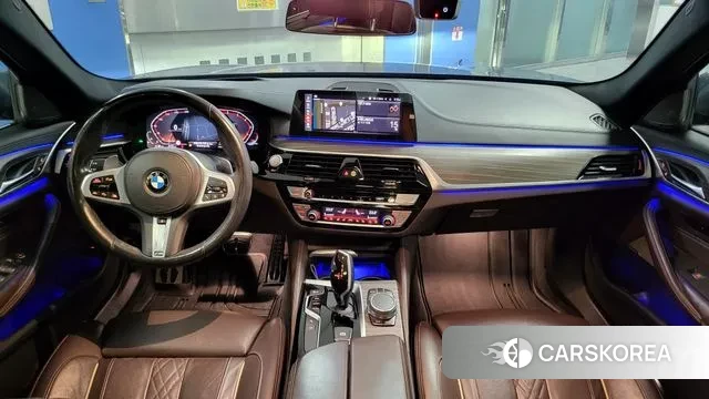 BMW 5 Series (G30) id 3592768 из Кореи 17