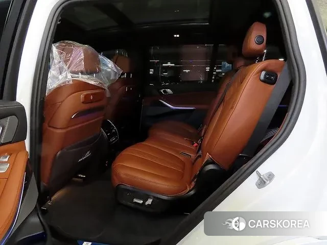 BMW X7 (G07) id 3371759 из Кореи 17