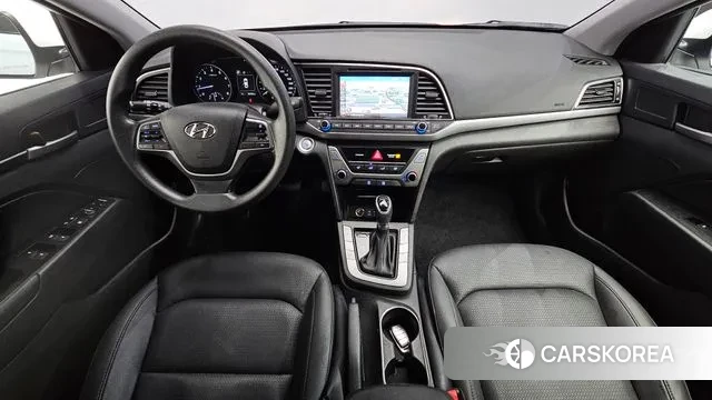 Hyundai Avante AD id 3682510 из Кореи 17