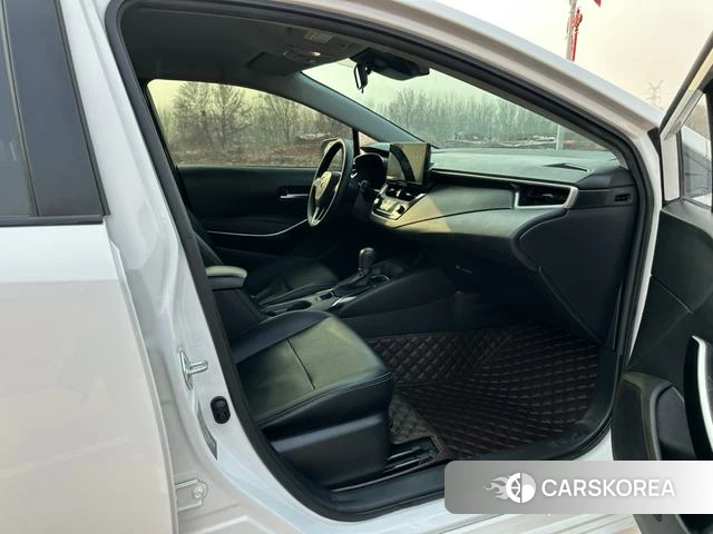 Toyota Corolla id 4257528 из Китая 11