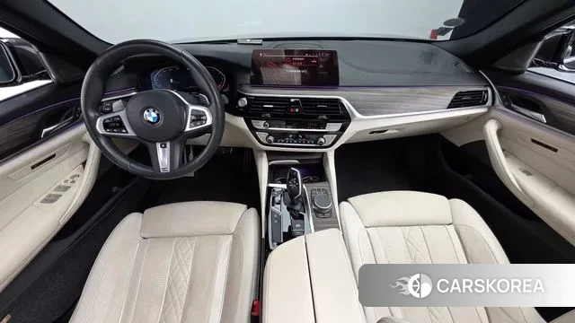 BMW 5 Series (G30) id 3741808 из Кореи 17