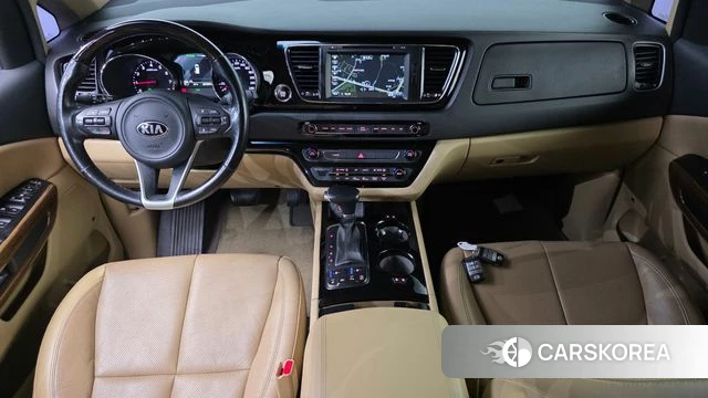 Kia All New Carnival id 4318387 из Кореи 17