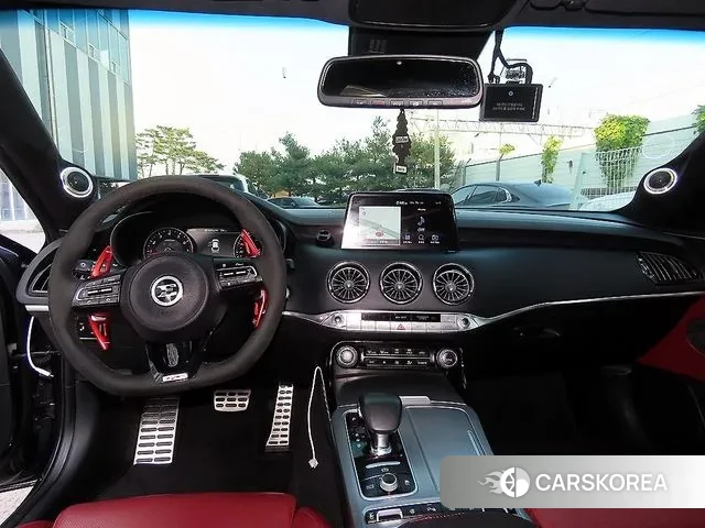 Kia Stinger id 3357026 из Кореи 17