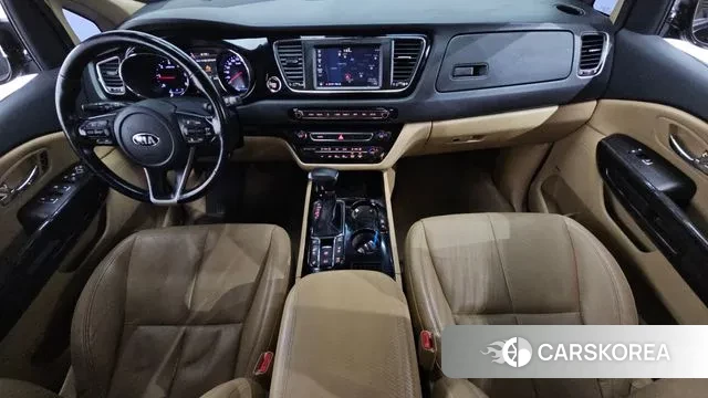 Kia The New Carnival id 3308150 из Кореи 17