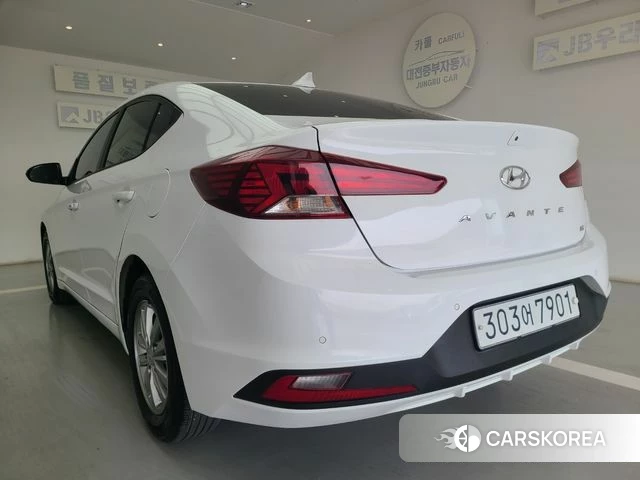 Hyundai The New Avante AD id 3834307 из Кореи 17