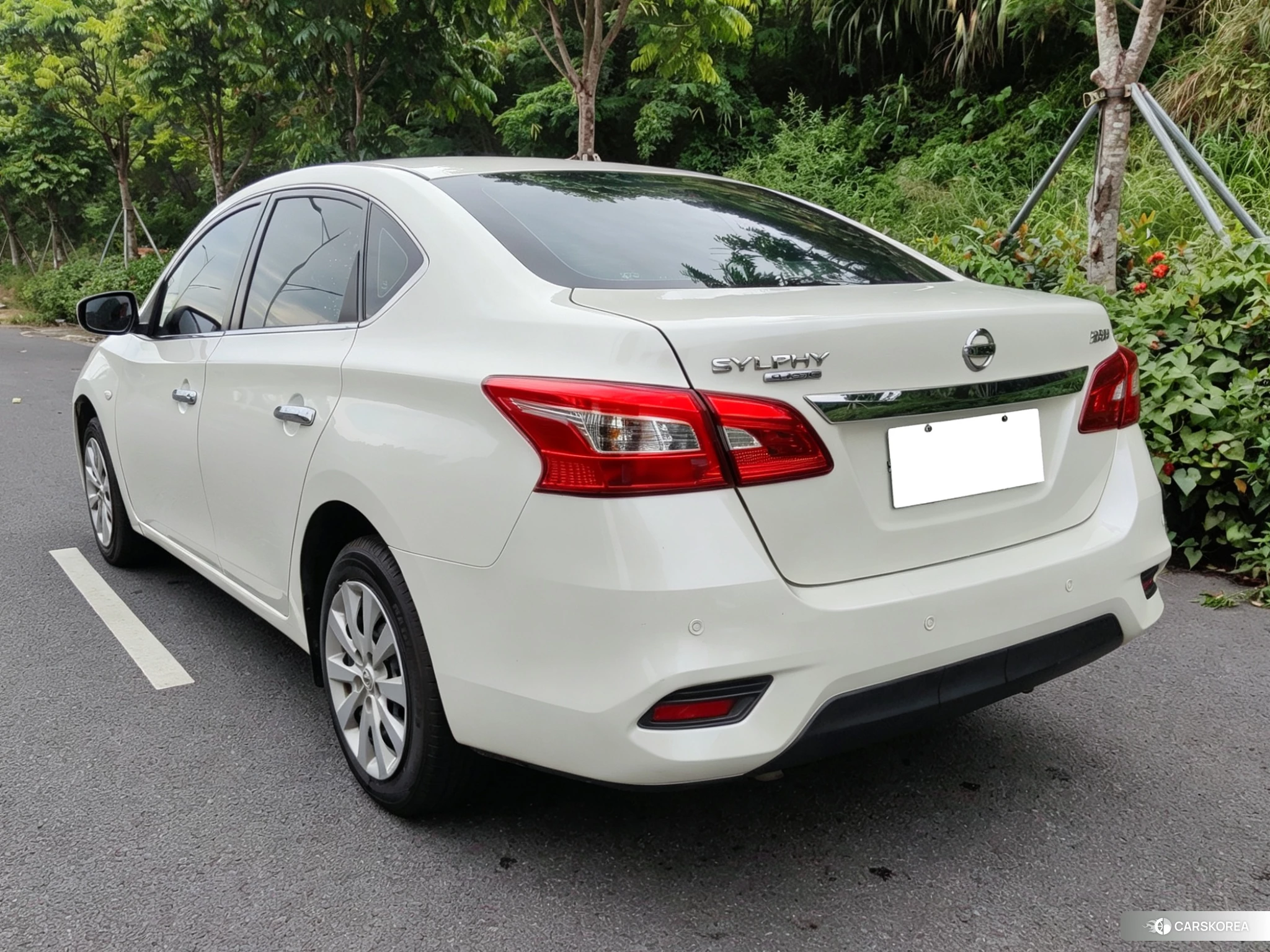 Nissan Xuan Yi id 4453143 из Китая 12