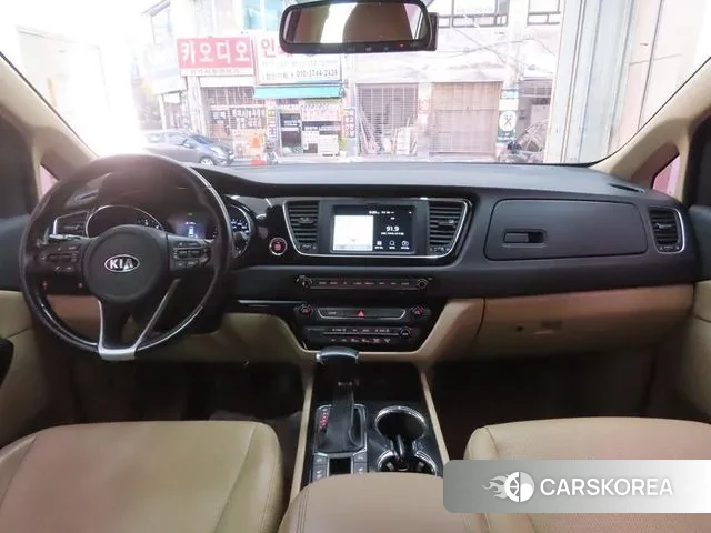 Kia The New Carnival id 3469843 из Кореи 17