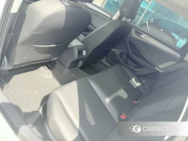 Volkswagen Sagitar id 4259991 из Китая 9
