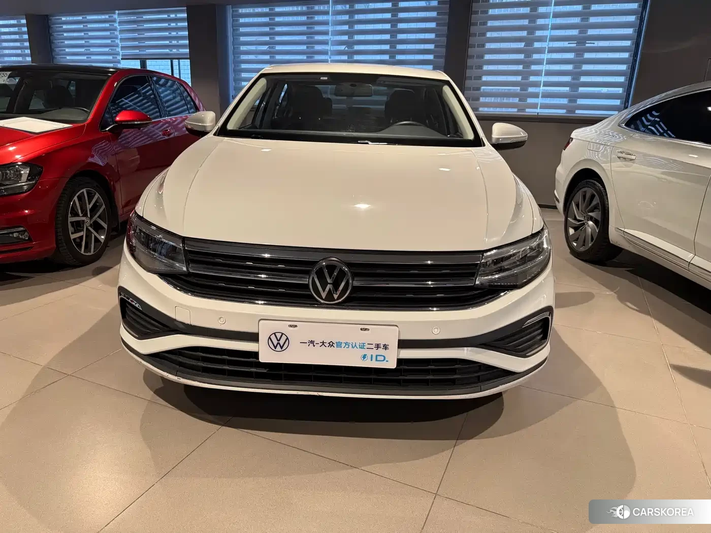 Volkswagen Bora id 4570475 из Китая 13
