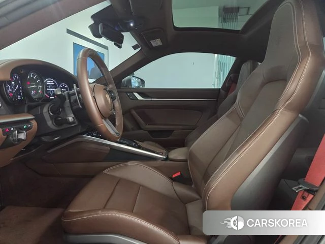 Porsche 911(992) id 4905229 из Кореи 15