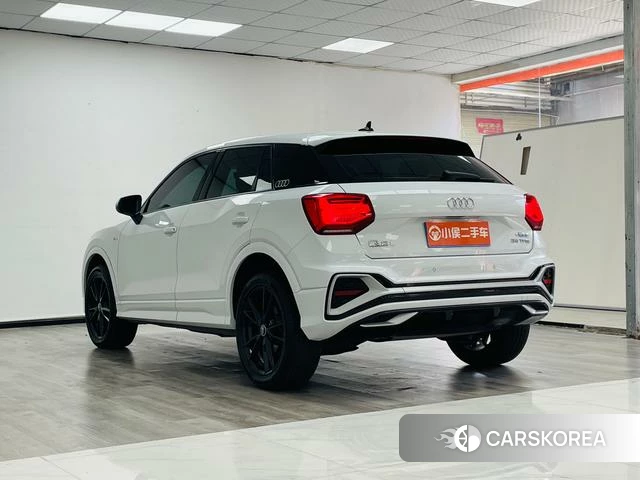 Audi Q2L id 4335266 из Китая 22