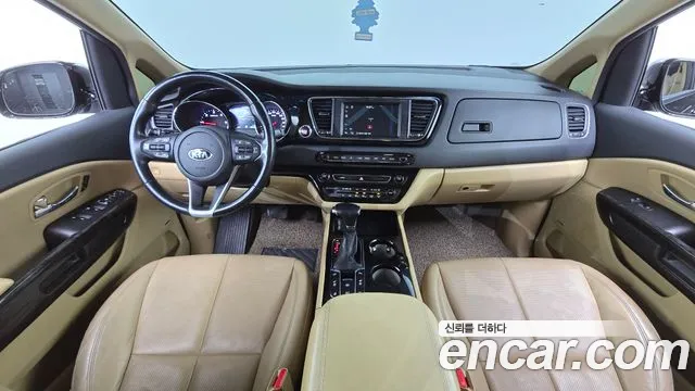 Kia The New Carnival id 2270581 из Кореи 17