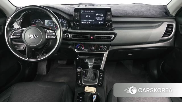 Kia Seltos id 4384261 из Кореи 17