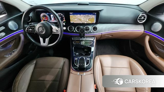 Mercedes-Benz E-Class W213 id 4318089 из Кореи 31