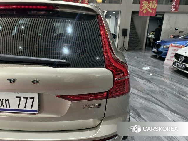 Volvo XC60 id 4220895 из Китая 27