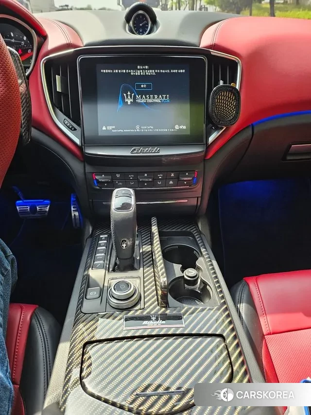 Maserati Ghibli id 3672112 из Кореи 11