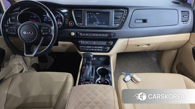 Kia The New Carnival id 3925099 из Кореи 17